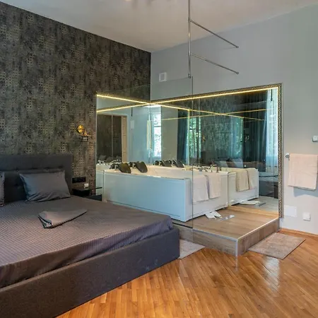Luxury Vitosha Apartament Sofia